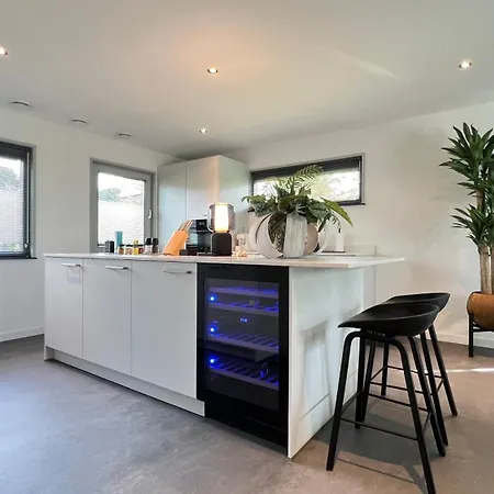 Aryve In See-, Strand- Und Golfplatznaehe Inklusive Netflix, Bad En Und Wohlfuehlgarantie *