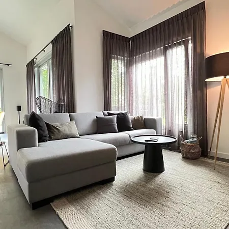 Aryve In See-, Strand- Und Golfplatznaehe Inklusive Netflix, Bad En Und Wohlfuehlgarantie Dirkshorn