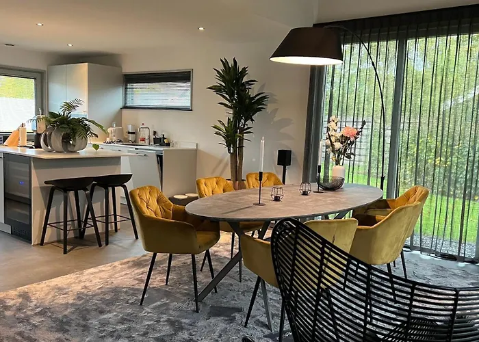 Aryve In See-, Strand- Und Golfplatznaehe Inklusive Netflix, Bad En Und Wohlfuehlgarantie *