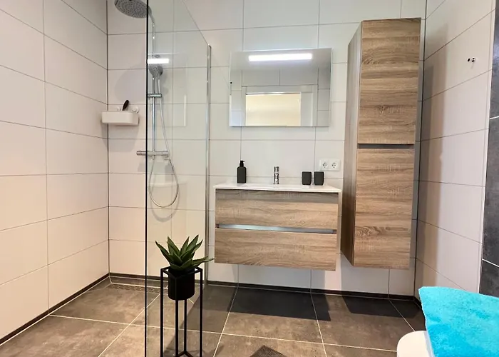 Aryve In See-, Strand- Und Golfplatznaehe Inklusive Netflix, Bad En Und Wohlfuehlgarantie Dirkshorn