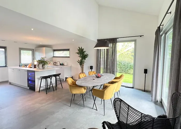 Aryve In See-, Strand- Und Golfplatznaehe Inklusive Netflix, Bad En Und Wohlfuehlgarantie *